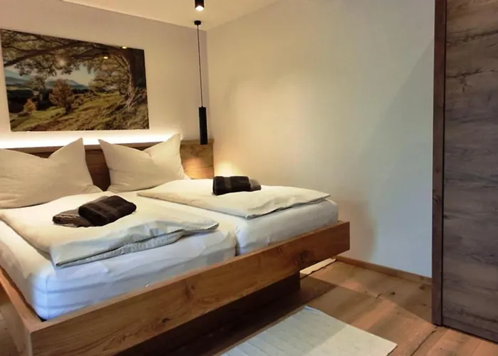 Scharzenberger Und Hinteregg Шладминг